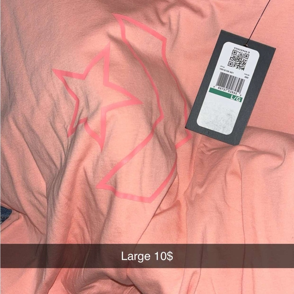 Pink Star Graphic Tee - Large